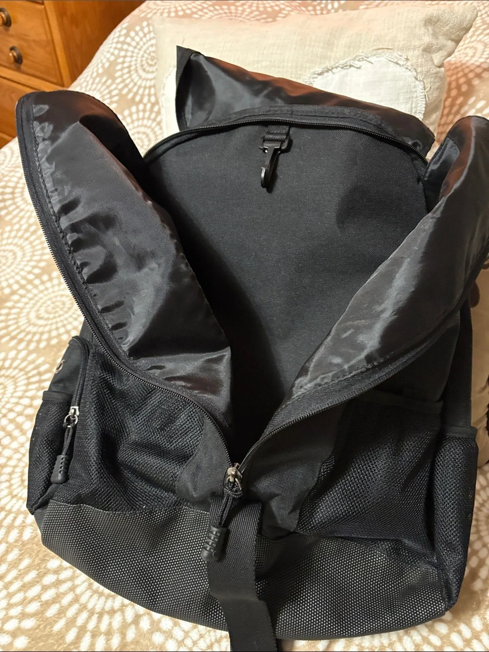 Harley-Davidson Black Backpack / travel bag . Very roomy . Orange Logo Patch